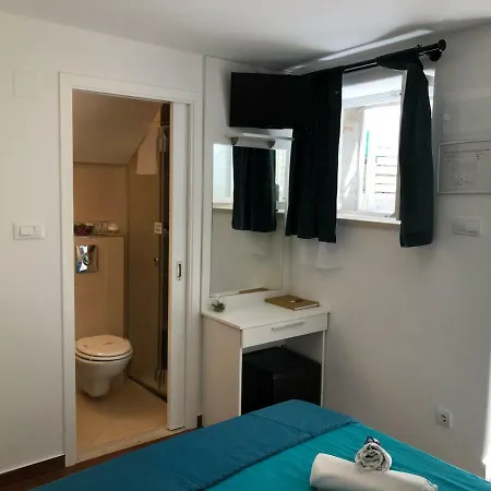 Lana Apartment